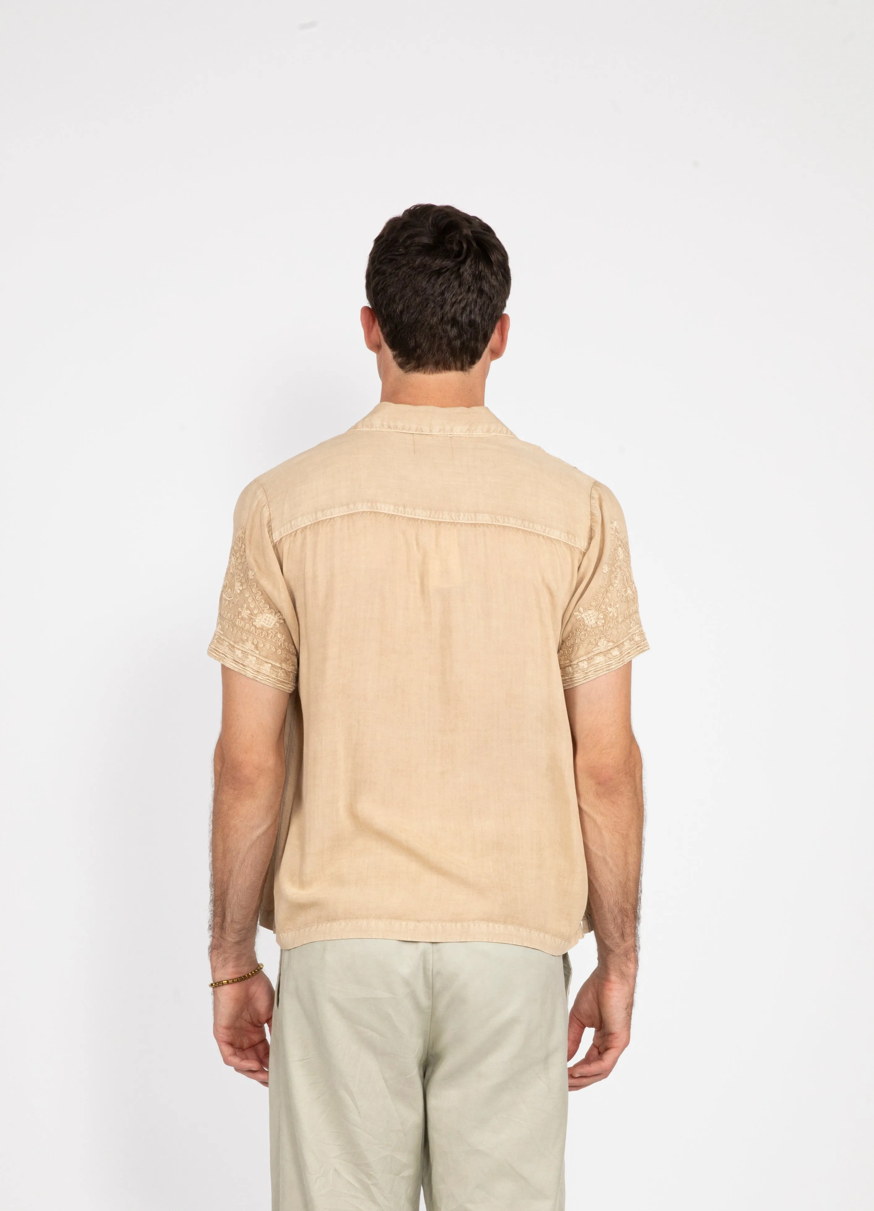 Naksh S/S Button Up Shirt