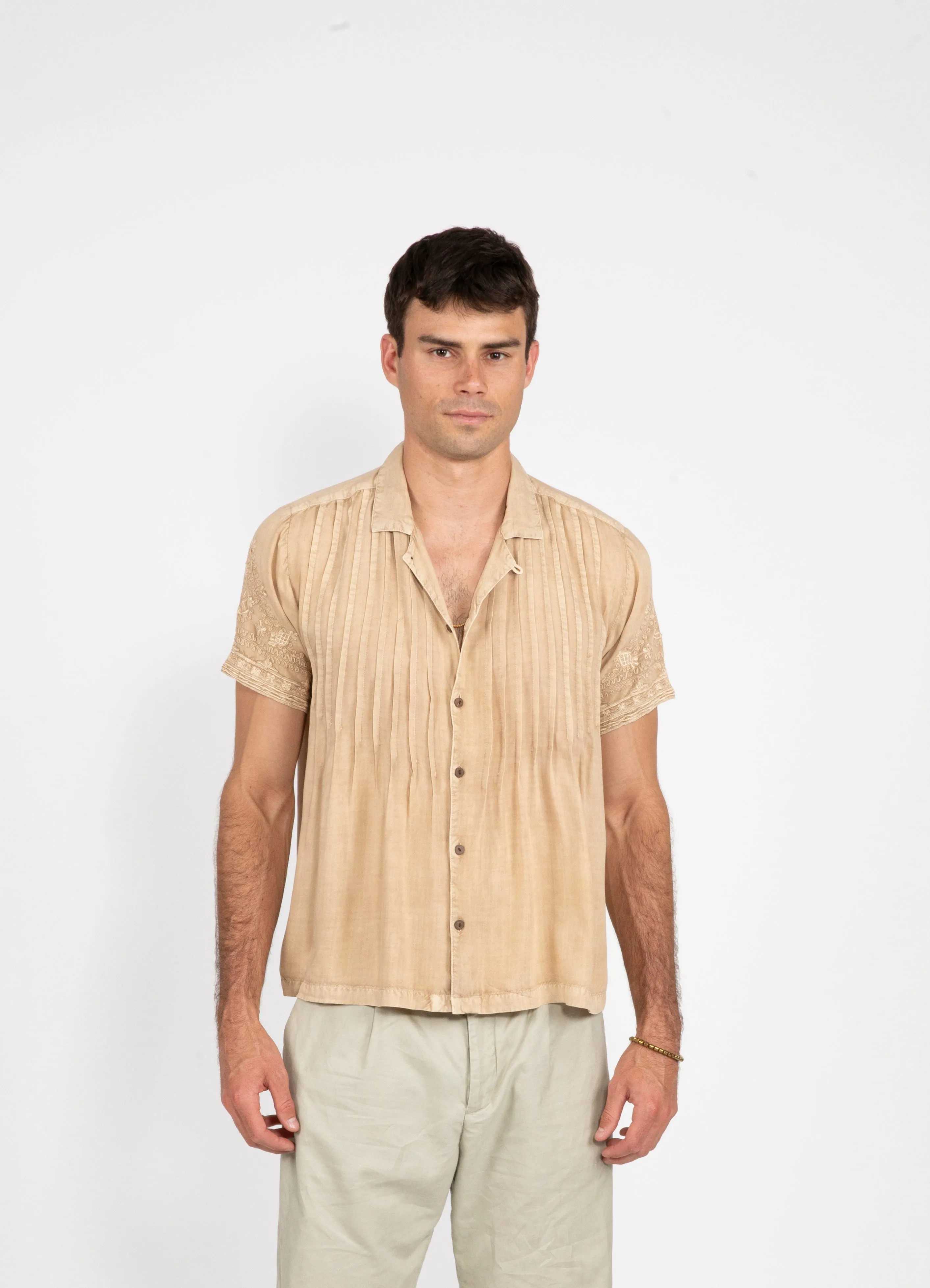 Naksh S/S Button Up Shirt